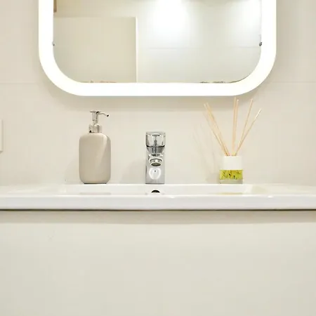 De Diseno En La Plaza Del Carmen F1 Apartment *