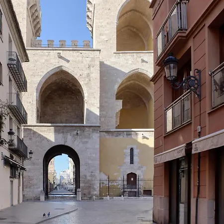 De Diseno En La Plaza Del Carmen F1 Daire